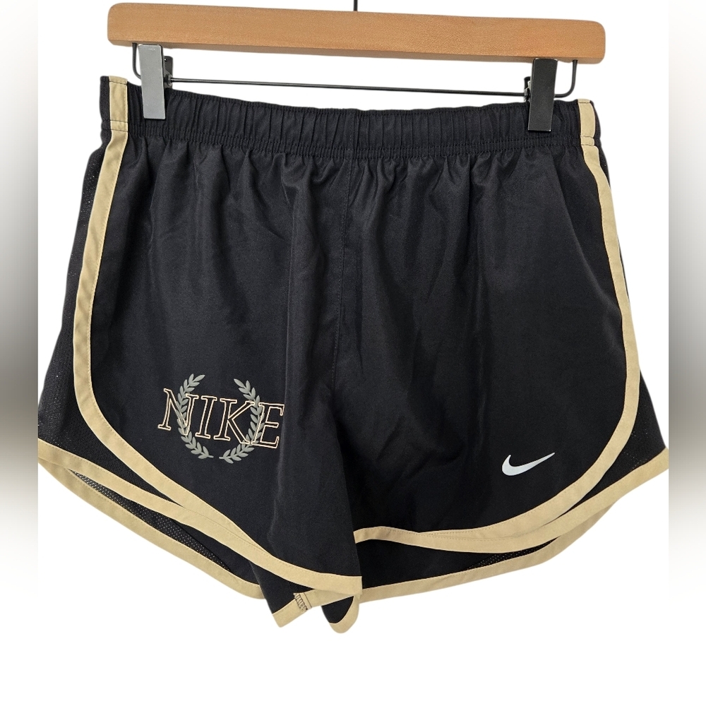 Nike Women's Black Shorts with Gold Trim Size Medium - Picture 1 of 4
